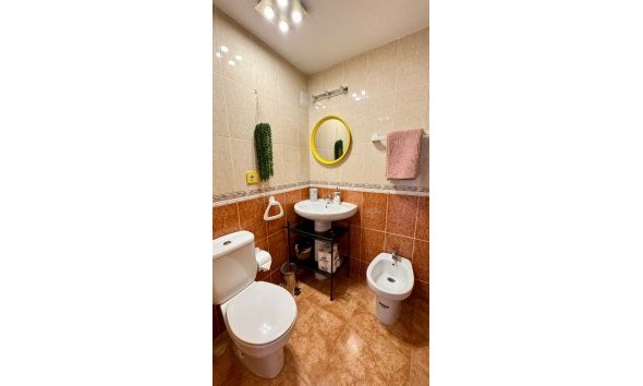 Revente - Apartment -
Torrevieja - Costa Blanca