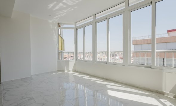 Revente - Apartment -
Torrevieja - Costa Blanca