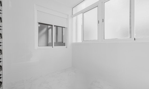 Revente - Apartment -
Torrevieja - Costa Blanca