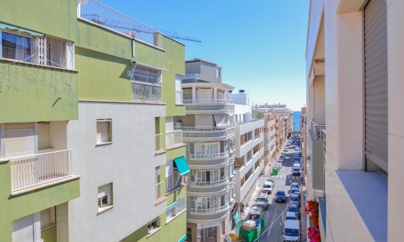 Revente - Apartment -
Torrevieja - Playa del Cura