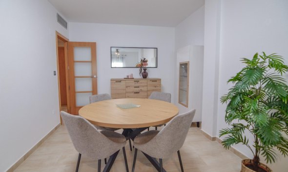 Revente - Apartment -
Torrevieja - Playa del Cura