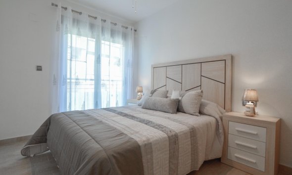 Revente - Apartment -
Torrevieja - Playa del Cura