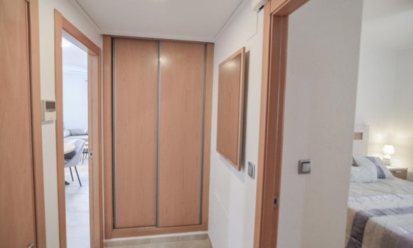 Revente - Apartment -
Torrevieja - Playa del Cura