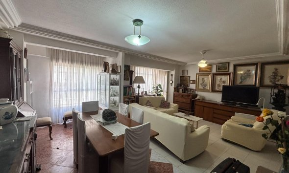 Reventa - Apartment -
Torrevieja