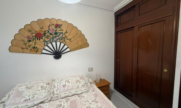 Revente - Apartment -
Torrevieja - Acequion