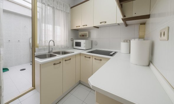 Revente - Apartment -
Torrevieja - Acequion