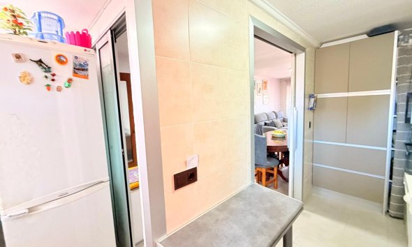 Resale - Apartment -
Torrevieja - Playa De Los Naufragos