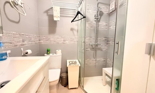 Resale - Apartment -
Torrevieja - Playa De Los Naufragos