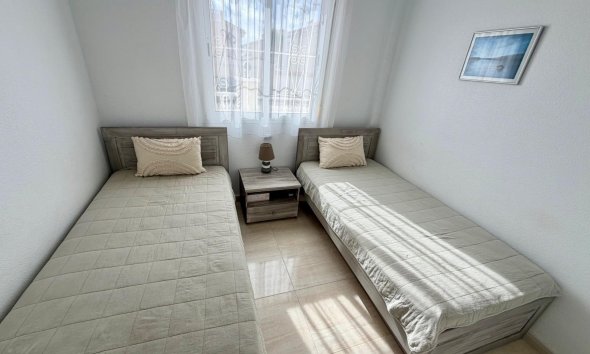 Revente - Semi Detached -
Rojales - Pueblo