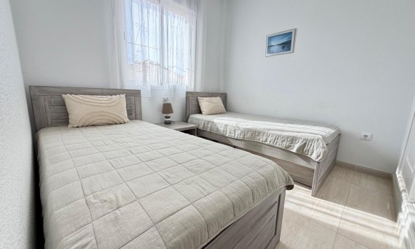 Revente - Semi Detached -
Rojales - Pueblo