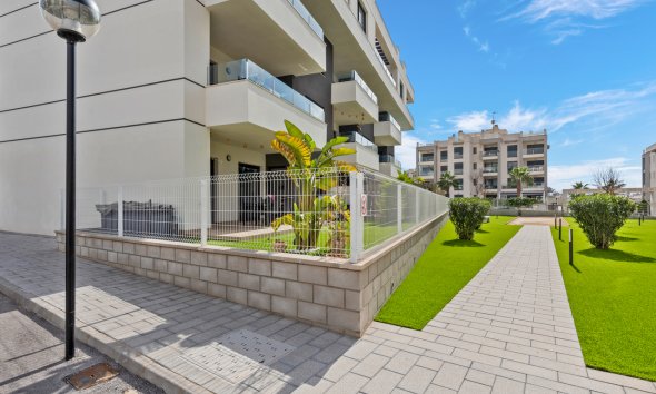 Revente - Apartment -
Villamartin - Costa Blanca