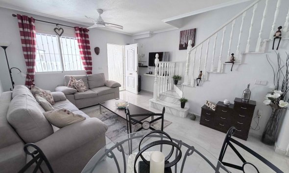 Reventa - Town House -
Orihuela Costa - Costa Blanca