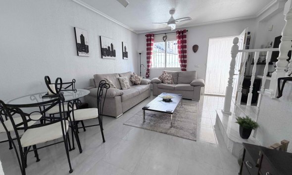 Reventa - Town House -
Orihuela Costa - Costa Blanca