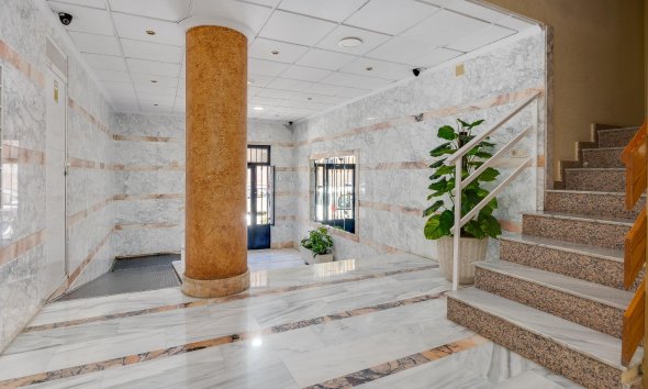 Reventa - Apartment -
Torrevieja - Estacion De Autobuses