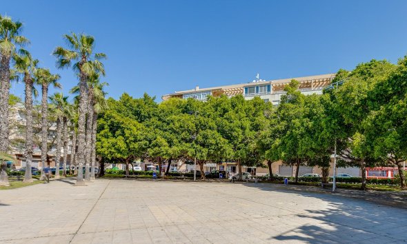 Reventa - Apartment -
Torrevieja - Estacion De Autobuses