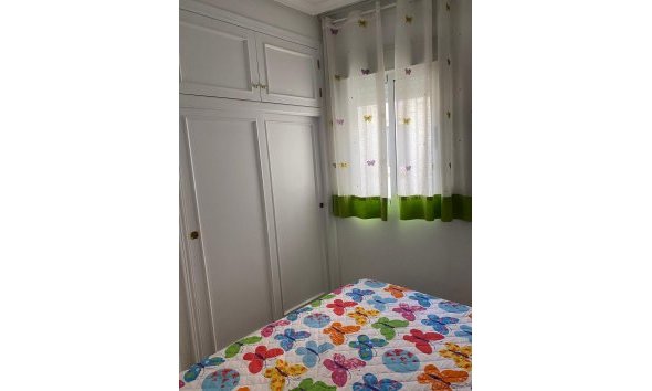 Reventa - Ático -
Torrevieja - Estacion De Autobuses