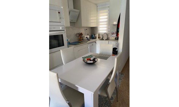 Reventa - Ático -
Torrevieja - Estacion De Autobuses