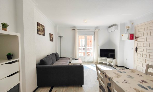 Revente - Attique -
Torrevieja - Costa Blanca