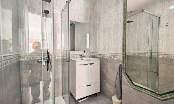 Revente - Attique -
Torrevieja - Costa Blanca