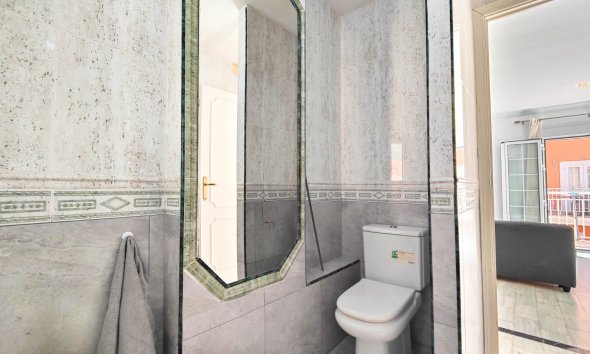 Revente - Attique -
Torrevieja - Costa Blanca