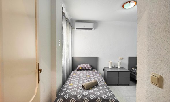 Revente - Attique -
Torrevieja - Costa Blanca