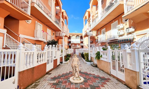 Revente - Attique -
Torrevieja - Costa Blanca