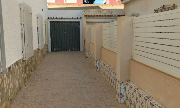 Reventa - Town House -
Pilar de la Horadada - Torre De La Horadada