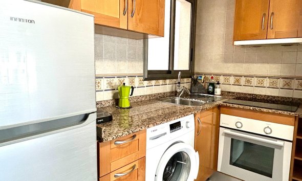 Revente - Apartment -
Torrevieja - Centro