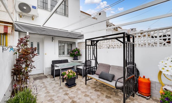 Revente - Town House -
Torrevieja - Costa Blanca