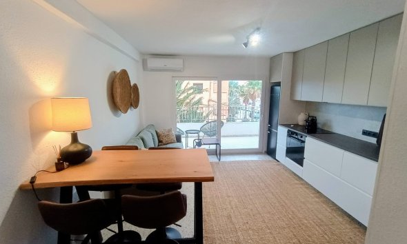 Revente - Apartment -
Guardamar del Segura - Costa Blanca