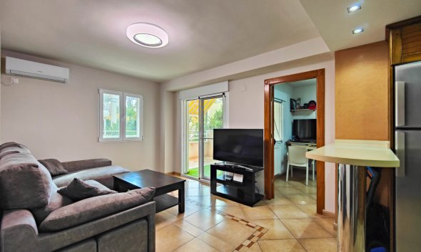 Revente - Apartment -
Torrevieja - Costa Blanca