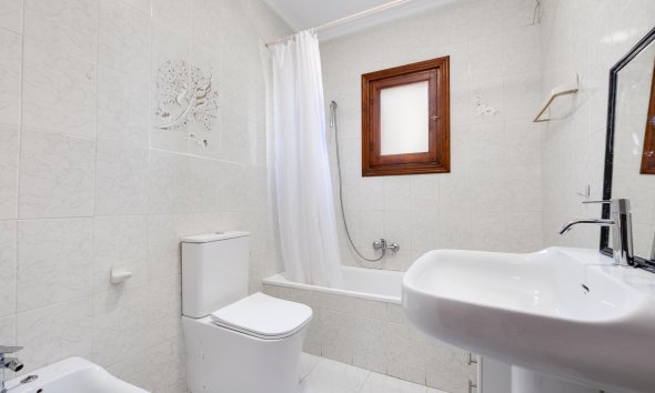 Revente - Semi Detached -
Torrevieja - Nueva Torrevieja