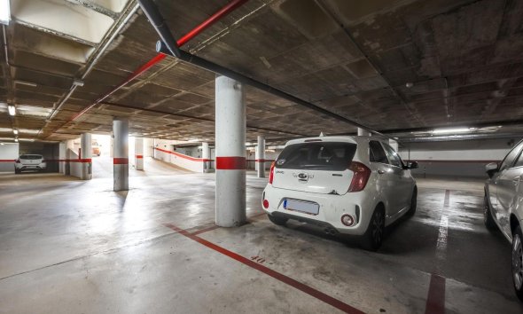 Revente - Apartment -
Torrevieja - Centro