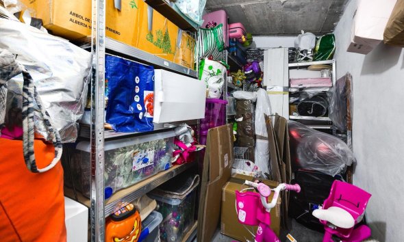 Revente - Apartment -
Torrevieja - Centro