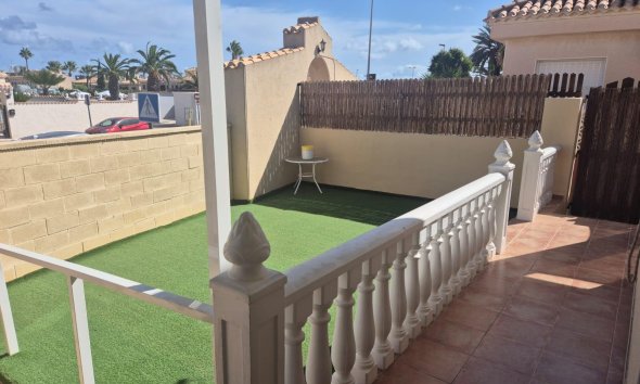 Reventa - Semi Detached -
Orihuela Costa - Playa Flamenca