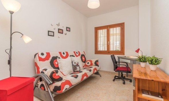 Reventa - Semi Detached -
Orihuela Costa - Playa Flamenca