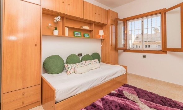 Reventa - Semi Detached -
Orihuela Costa - Playa Flamenca