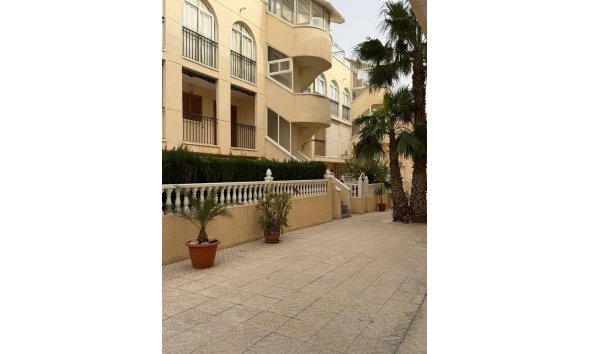 Revente - Apartment -
Orihuela Costa - La Regia