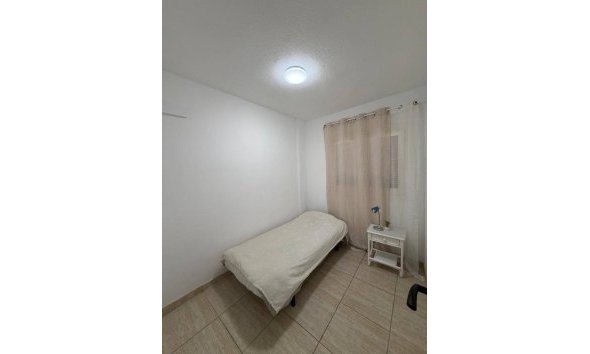 Revente - Apartment -
Orihuela Costa - La Regia