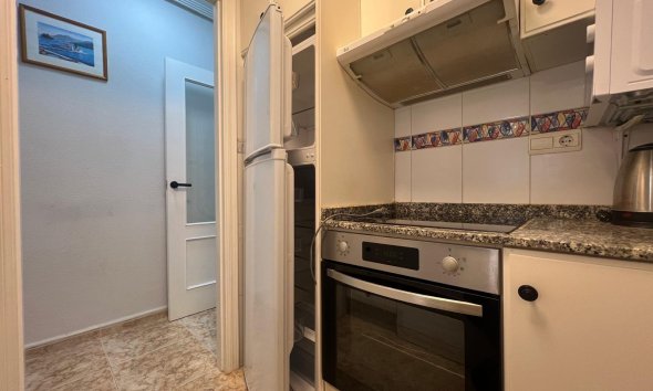 Reventa - Apartment -
Torrevieja - Centro