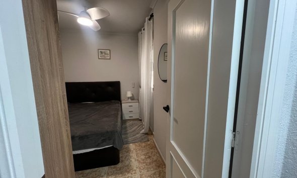 Reventa - Apartment -
Torrevieja - Centro