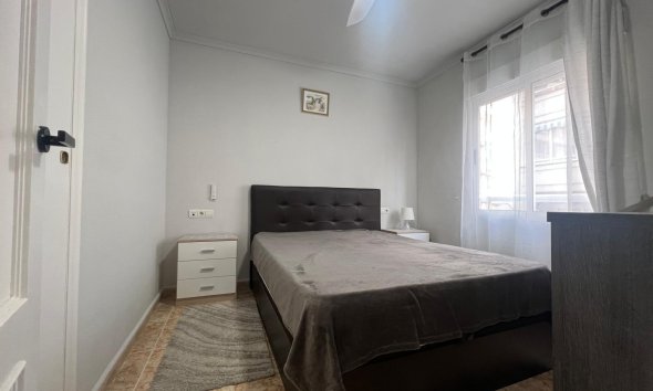 Reventa - Apartment -
Torrevieja - Centro