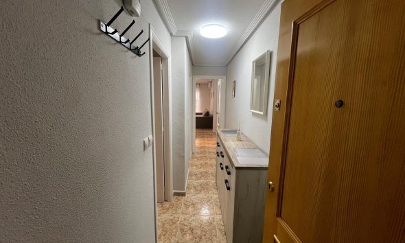 Reventa - Apartment -
Torrevieja - Centro