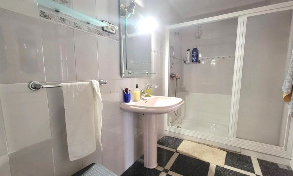 Revente - Apartment -
Torrevieja - Centro