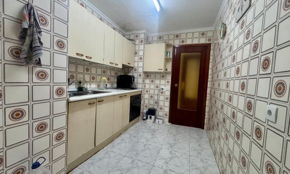 Revente - Apartment -
Torrevieja