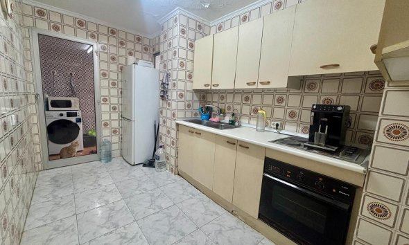 Revente - Apartment -
Torrevieja