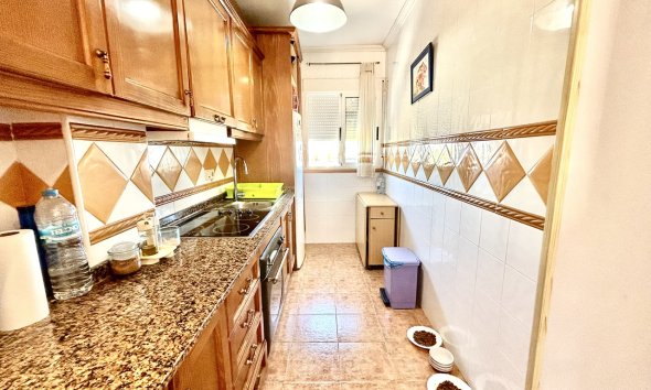 Revente - Apartment -
Punta Prima - Costa Blanca