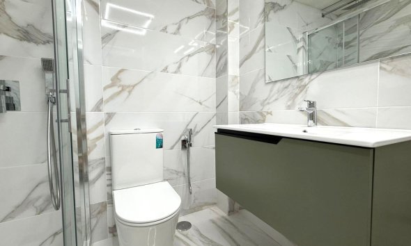 Reventa - Apartment -
Torrevieja - Parque de las Naciones