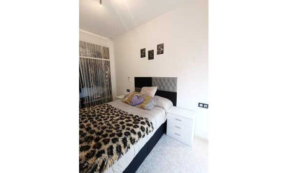 Reventa - Town House -
Torrevieja - Torretas