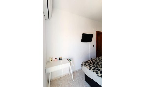 Reventa - Town House -
Torrevieja - Torretas
